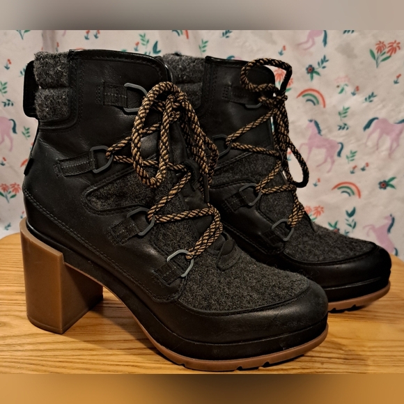 Sorel Blake Black Leather & Wool Chunky Platform Winter Heel Boot Shoe SZ 8.5